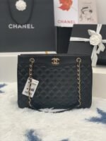 Chanel 550
