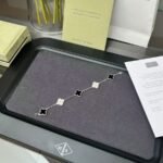 Van Cleef and Arpels Vintage Alhambra bracelet 5 motifs - 图片 4