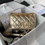 Chanel 579