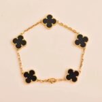 Van Cleef and Arpels Vintage Alhambra bracelet 5 motifs - 图片 2