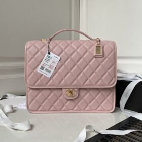 Chanel 600