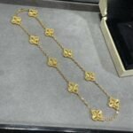 Van Cleef and Arpels Vintage Alhambra necklace 10 motifs - 图片 4