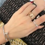 Van Cleef and Arpels Perl??e clovers ring medium model - 图片 5