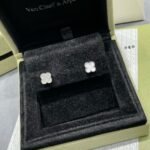 Van Cleef and Arpels Sweet Alhambra earstuds - 图片 4