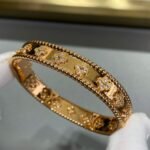 Van Cleef and Arpels Perl??e clovers bracelet medium model - 图片 2
