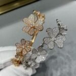Van Cleef and Arpels Frivole bracelet 7 flowers medium model - 图片 3