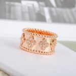Van Cleef and Arpels Perl??e clovers ring medium model - 图片 2