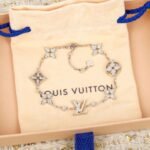 LOUIS VUITTON Idylle Blossom Multi-Motif Bracelet - 图片 2