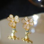 Van Cleef and Arpels Frivole earrings small model - 图片 2