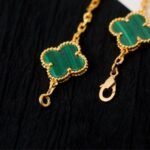 Van Cleef and Arpels Vintage Alhambra bracelet 5 motifs - 图片 3