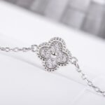Van Cleef and Arpels Sweet Alhambra bracelet 1 motif - 图片 3