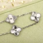 Van Cleef and Arpels Vintage Alhambra bracelet 5 motifs - 图片 6