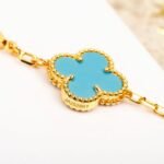 Van Cleef and Arpels Vintage Alhambra bracelet 5 motifs - 图片 5