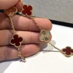 Van Cleef and Arpels Vintage Alhambra bracelet 5 motifs - 图片 5
