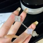 Van Cleef and Arpels Vintage Alhambra bracelet 5 motifs - 图片 7