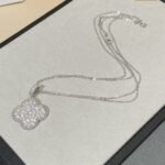 Van Cleef and Arpels Magic Alhambra long necklace 1 motif - 图片 2