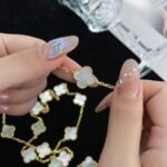 Van Cleef and Arpels Vintage Alhambra long necklace 20 motifs - 图片 9
