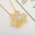 Van Cleef and Arpels Frivole pendant large model - 图片 2