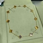 Van Cleef and Arpels Vintage Alhambra necklace 10 motifs - 图片 2