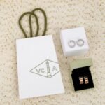 Van Cleef and Arpels Perl??e clovers hoop earrings - 图片 4