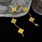 Van Cleef and Arpels Vintage Alhambra bracelet 5 motifs - 图片 2