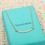 Tiffany and Co TIFFANY T Smile Medium Pendant - 图片 2