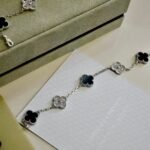 Van Cleef and Arpels Vintage Alhambra bracelet 5 motifs - 图片 4