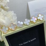 Van Cleef and Arpels Vintage Alhambra earrings - 图片 5