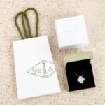 Van Cleef and Arpels Magic Alhambra pendant - 图片 5