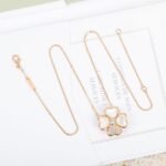 Van Cleef and Arpels Cosmos clip pendant medium model - 图片 2