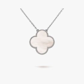 Van Cleef and Arpels Magic Alhambra pendant
