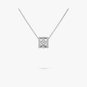 Van Cleef and Arpels Perl??e clovers pendant