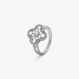 Van Cleef and Arpels Vintage Alhambra ring