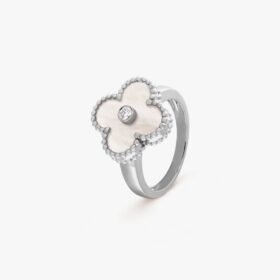 Van Cleef and Arpels Vintage Alhambra ring