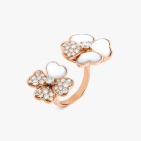 Van Cleef and Arpels Cosmos Between the Finger ring