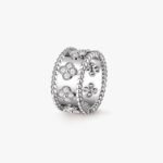 Van Cleef and Arpels Perl??e clovers ring medium model