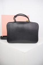 Miu Miu Black Logo Embossed Zip Tote Bag - 图片 12
