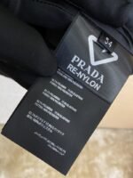 PRADA down waistcoat black - 图片 9