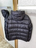 LV Gradient Jacquard Down Jacket - 图片 8