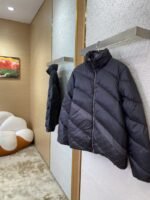 Fendi Patchwork Down Jacket Black - 图片 3