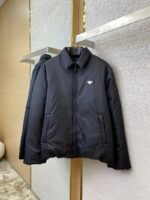 Prada Triangle Label Down Jacket - 图片 5