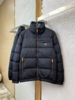Prada Triangle Label Down Jacket - 图片 5