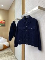 Prada Corduroy Triangle Label Jacket - 图片 3