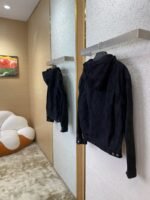 LV Burnout Hooded Denim Jacket - 图片 4