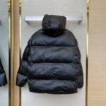 Prada Red Gum Label Down Coat Jacket - 图片 2