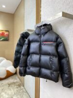 Prada Red Gum Label Down Coat Jacket - 图片 3