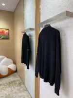Balenciaga Rubber Label Sweater - 图片 4