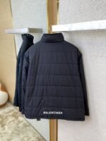 Balenciaga Logo Embroidered Down Jacket - 图片 8