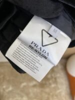Prada Velvet Triangle Label Jacket - 图片 9