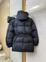 Prada Mid-Length Waisted Triangle Label Down Jacket - 图片 6
